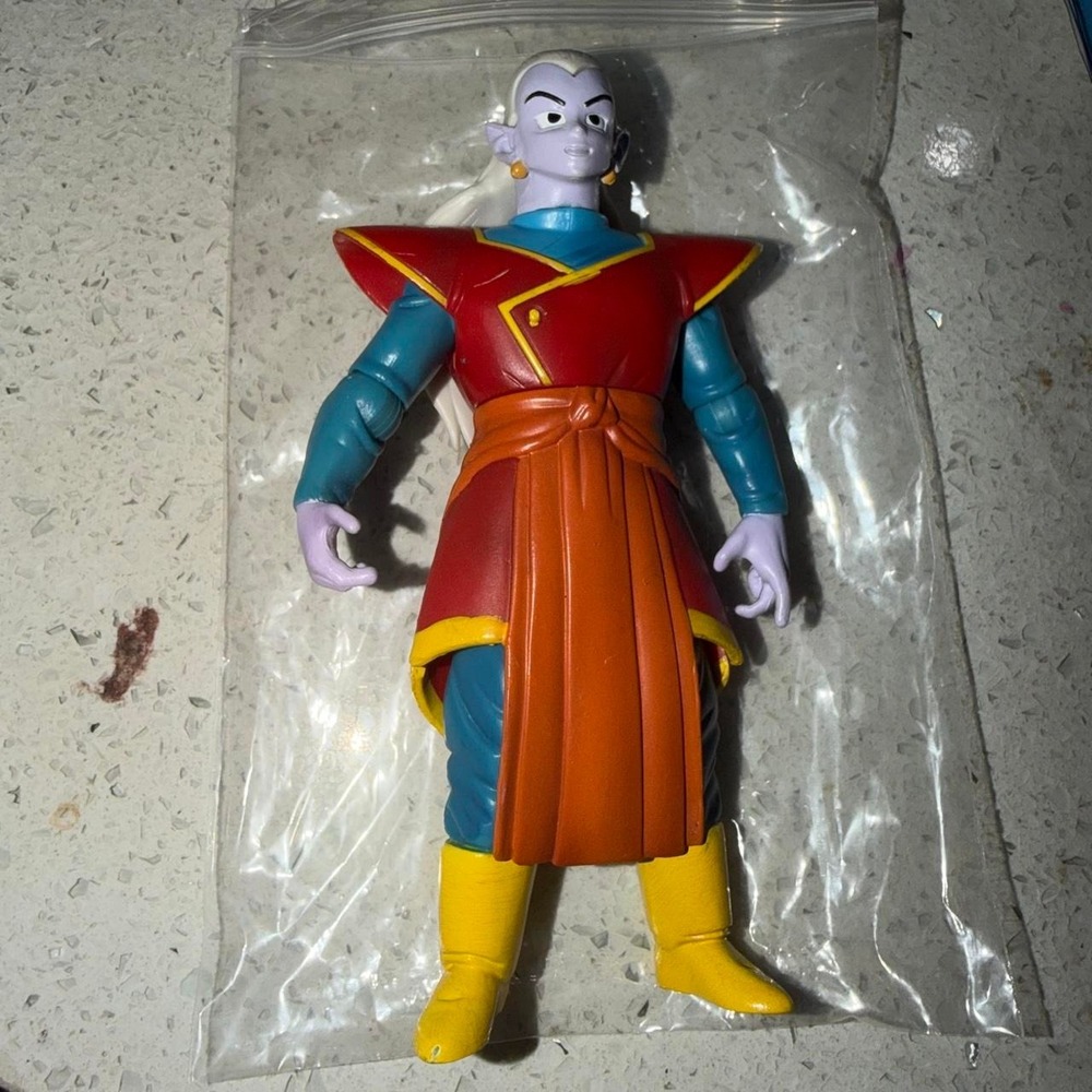 Dragon Ball‎ Z  Kibito Kai Kibito Shin action figure with armor